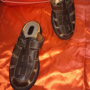 Men’s Born sliders size 10 / M / W